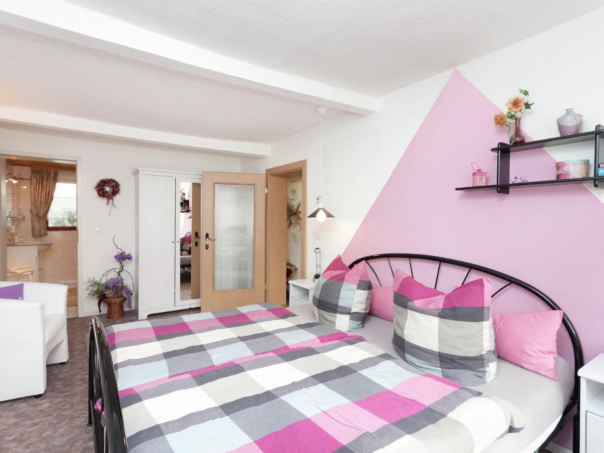 Apartment In Thuringian Forest With Garden Schwarzatal Екстер'єр фото