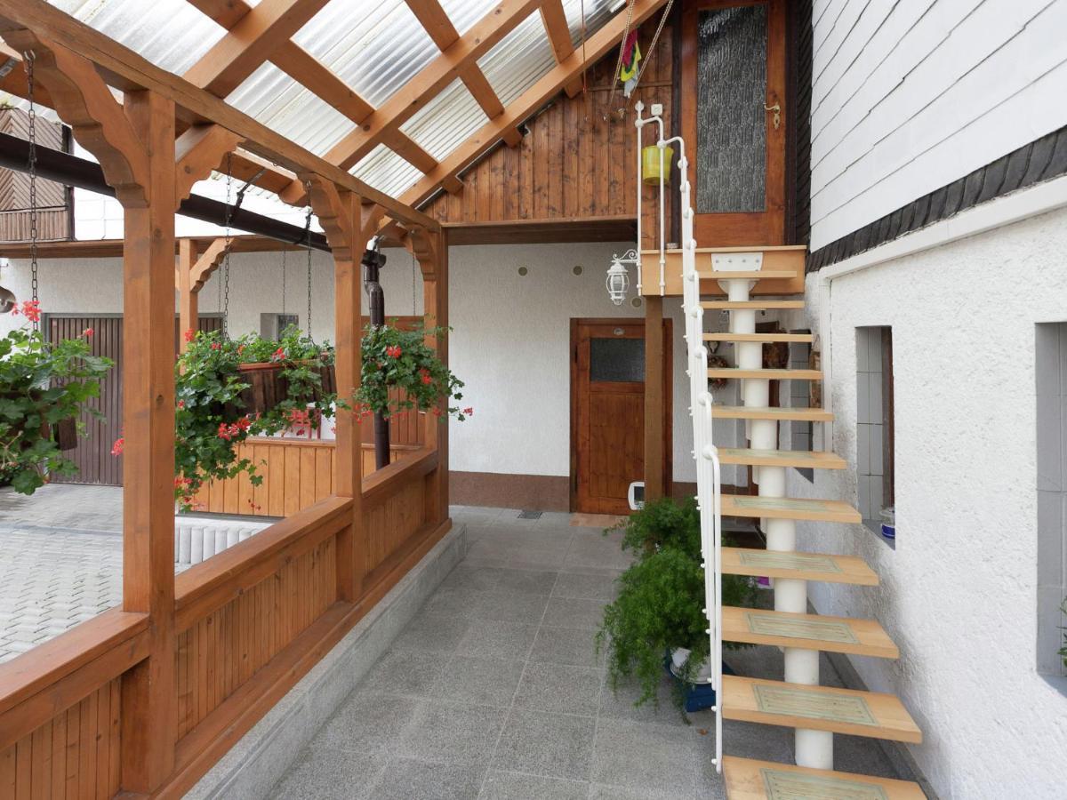 Apartment In Thuringian Forest With Garden Schwarzatal Екстер'єр фото