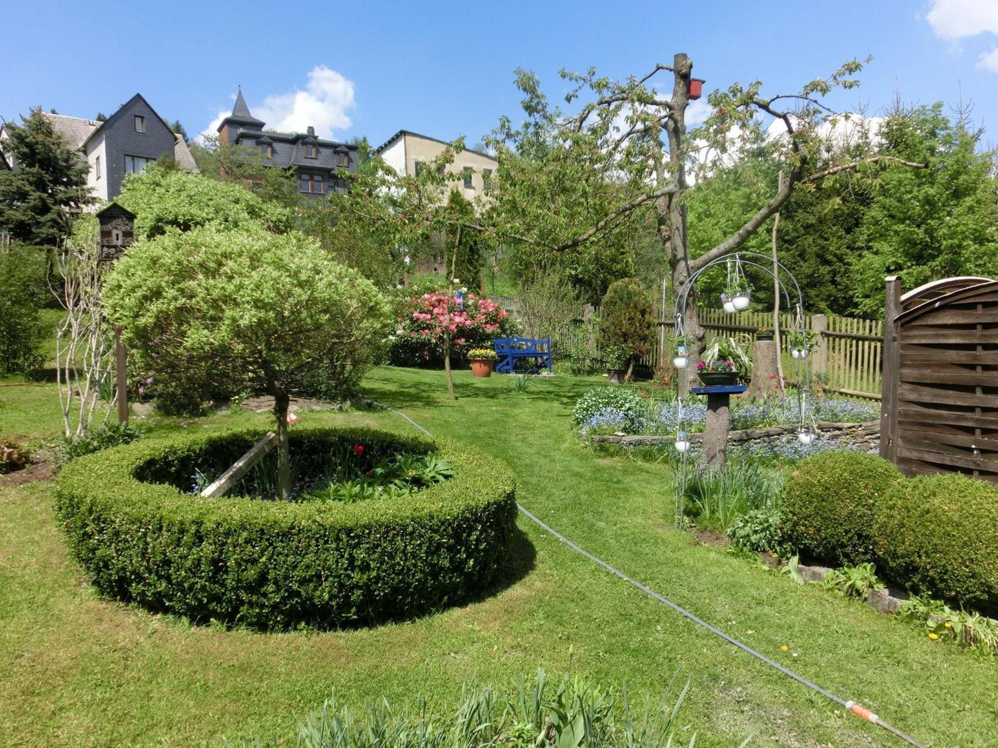 Apartment In Thuringian Forest With Garden Schwarzatal Екстер'єр фото